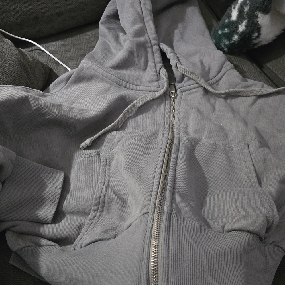Zara Gray Zip-Up Hoodie